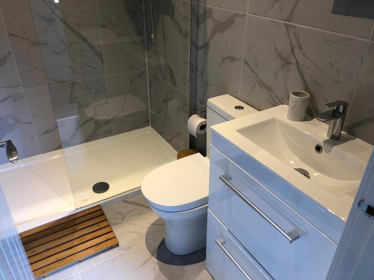 Ocean View Apartments - Sloane Blackpool Ngoại thất bức ảnh